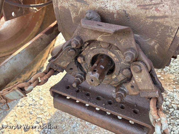 image for item EM2613 (2) Massey Ferguson 135 tractors