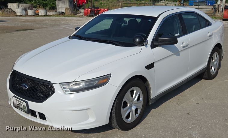 image for item EM7475 2015 Ford Taurus Police Interceptor 