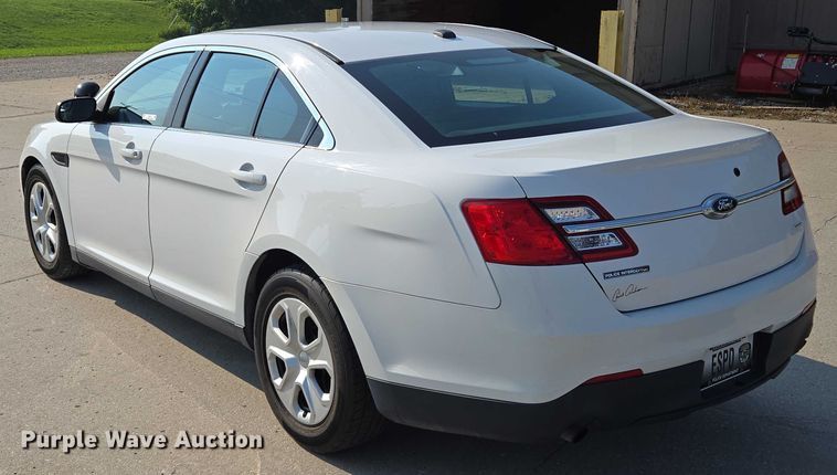 image for item EM7475 2015 Ford Taurus Police Interceptor 