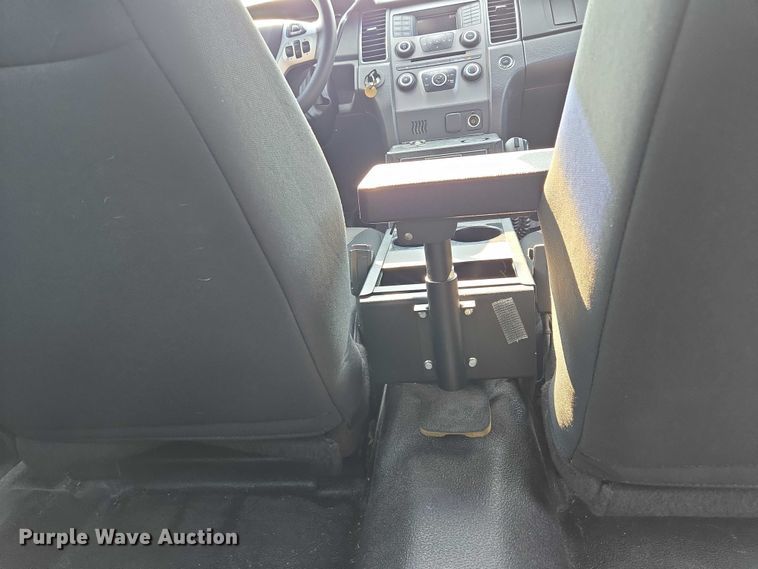 image for item EM7475 2015 Ford Taurus Police Interceptor 