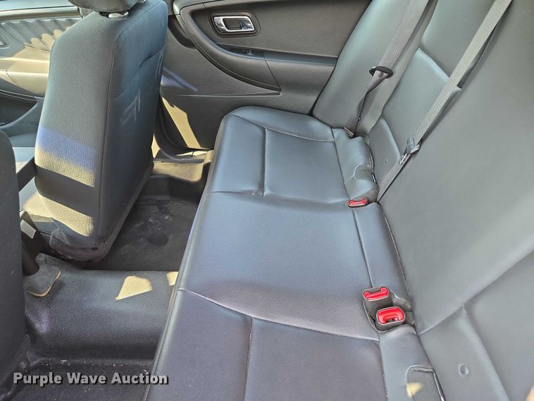 image for item EM7475 2015 Ford Taurus Police Interceptor 