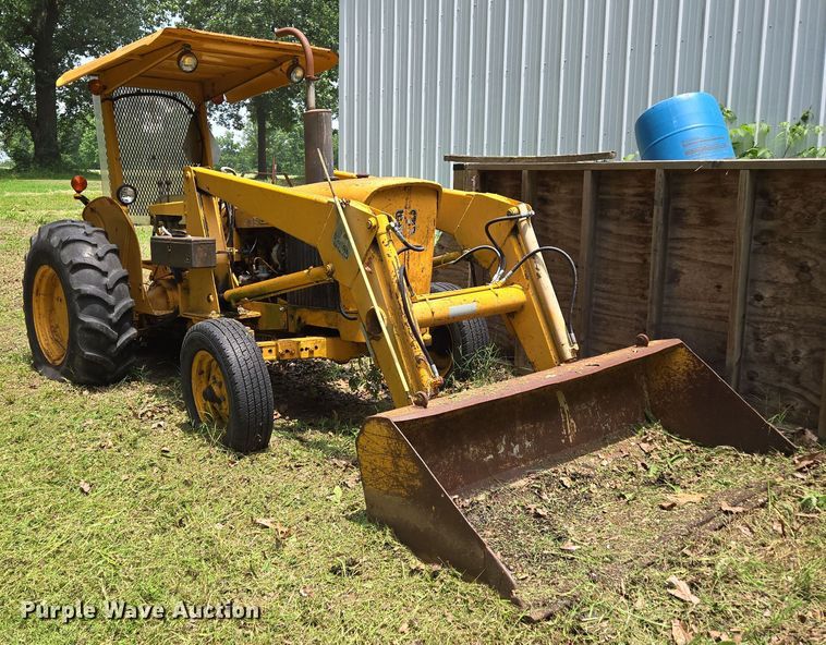 image for item EN3862 John Deere JD 302 tractor