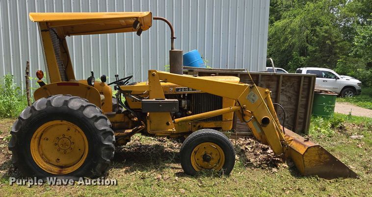 image for item EN3862 John Deere JD 302 tractor