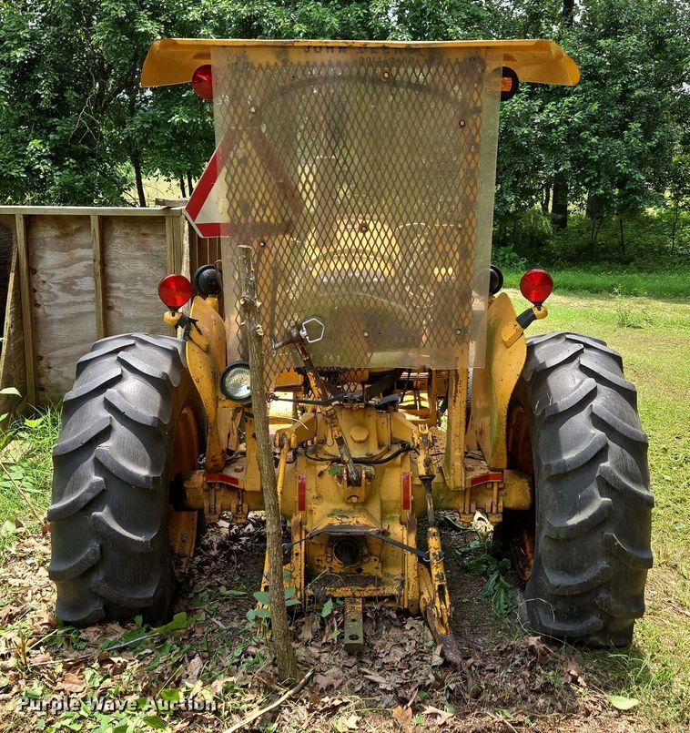 image for item EN3862 John Deere JD 302 tractor