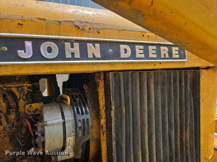 image for item EN3862 John Deere JD 302 tractor