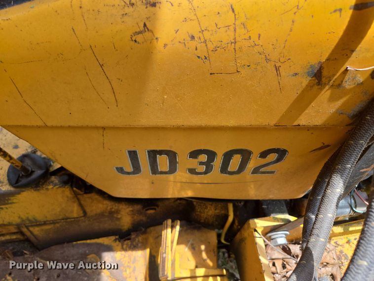 image for item EN3862 John Deere JD 302 tractor