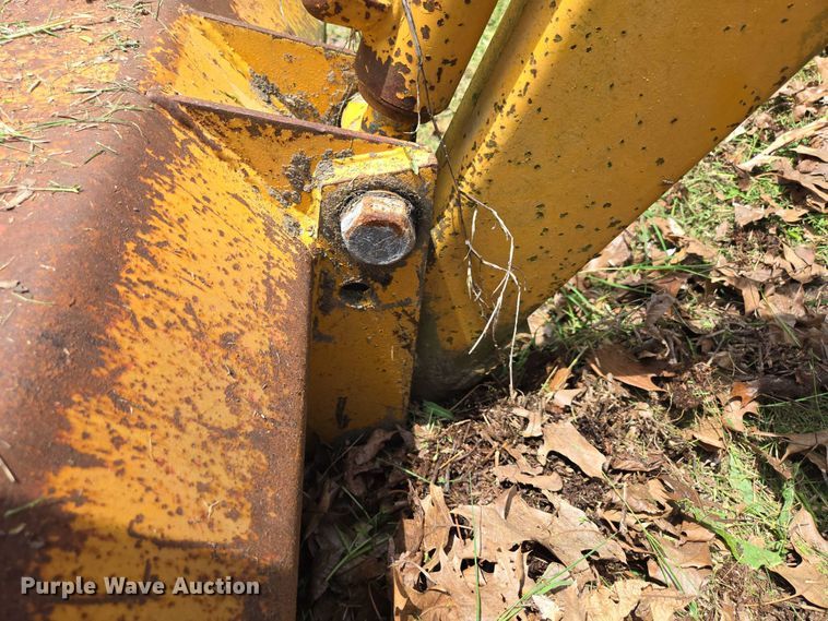 image for item EN3862 John Deere JD 302 tractor