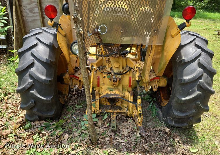 image for item EN3862 John Deere JD 302 tractor