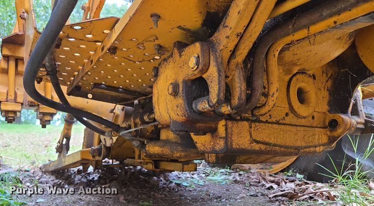 image for item EN3862 John Deere JD 302 tractor