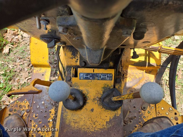 image for item EN3862 John Deere JD 302 tractor