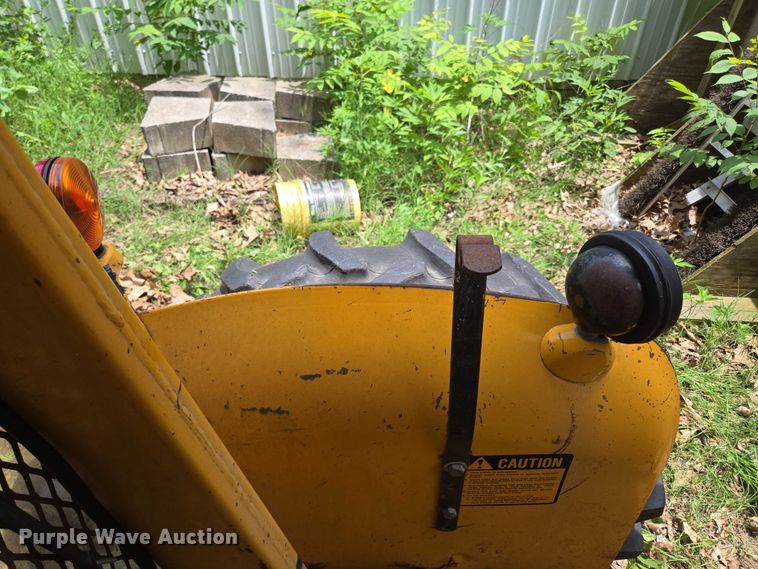 image for item EN3862 John Deere JD 302 tractor