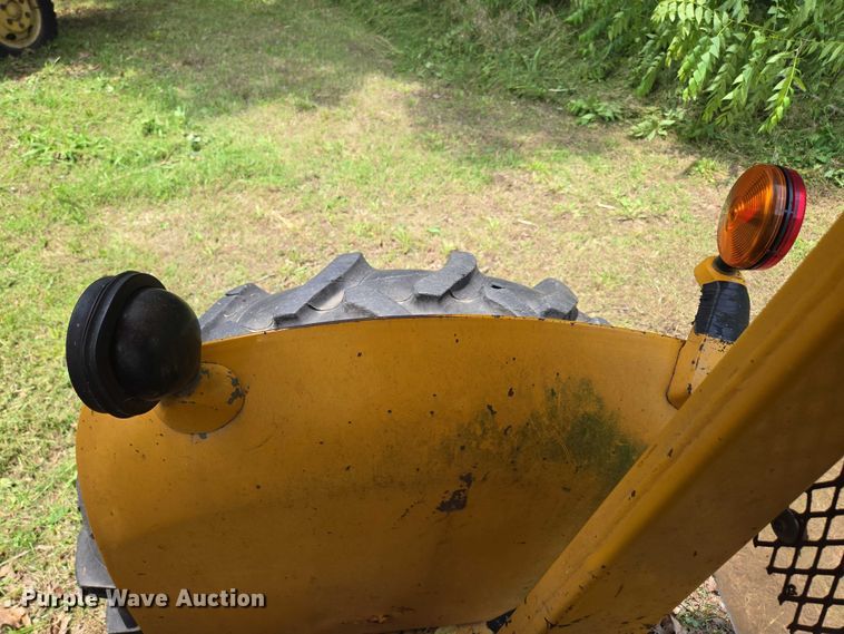 image for item EN3862 John Deere JD 302 tractor