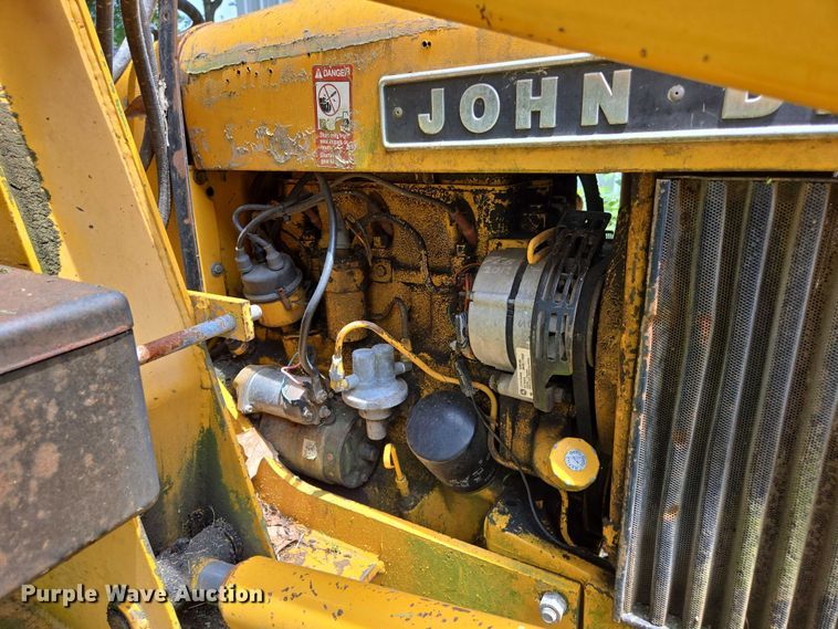 image for item EN3862 John Deere JD 302 tractor