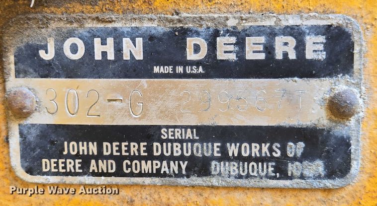 image for item EN3862 John Deere JD 302 tractor