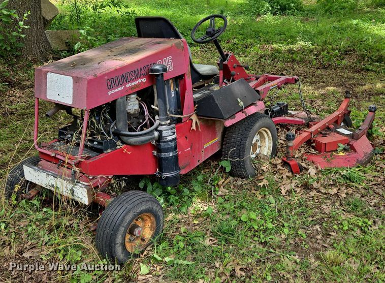 image for item EN3863 Toro Groundsmaster 345 lawn mower