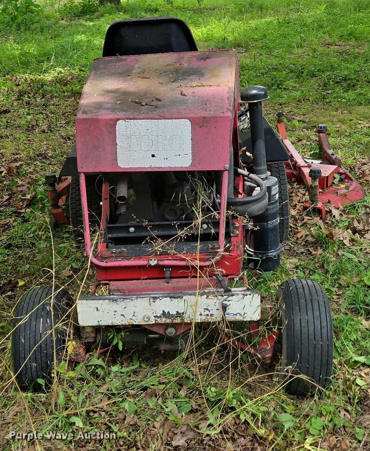 image for item EN3863 Toro Groundsmaster 345 lawn mower