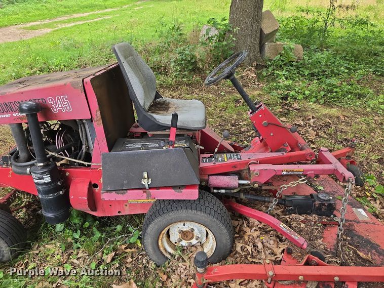 image for item EN3863 Toro Groundsmaster 345 lawn mower