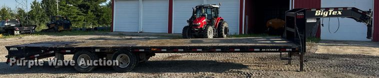 image for item EN4566 2016 Big Tex 22GN-25BK+5MR equipment trailer