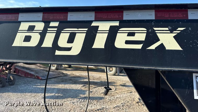 image for item EN4566 2016 Big Tex 22GN-25BK+5MR equipment trailer