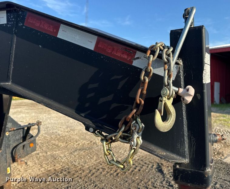 image for item EN4566 2016 Big Tex 22GN-25BK+5MR equipment trailer