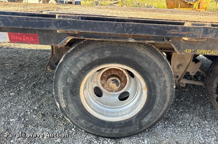 image for item EN4566 2016 Big Tex 22GN-25BK+5MR equipment trailer