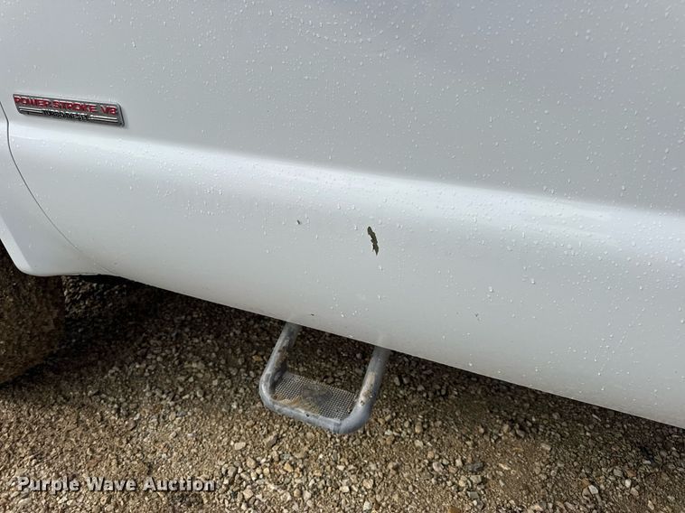 image for item EN4586 2003 Ford F450 Super Duty XL utility / service truck