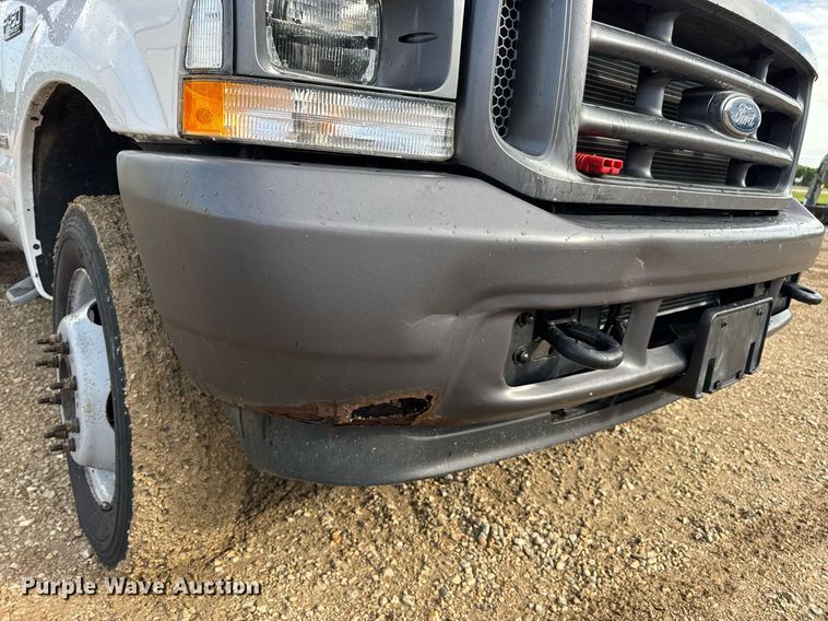 image for item EN4586 2003 Ford F450 Super Duty XL utility / service truck