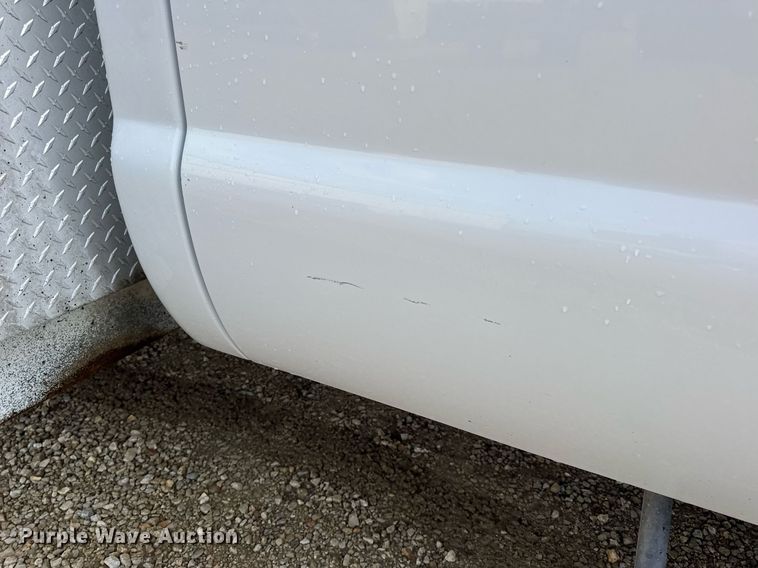 image for item EN4586 2003 Ford F450 Super Duty XL utility / service truck