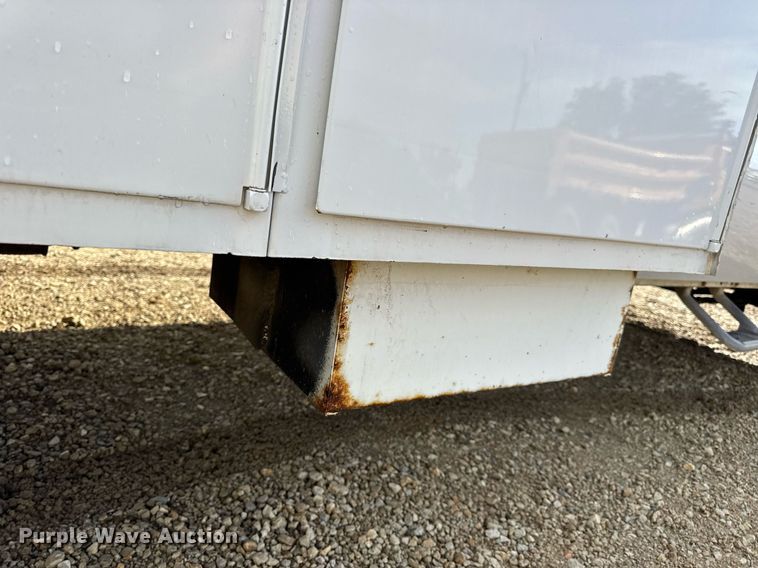 image for item EN4586 2003 Ford F450 Super Duty XL utility / service truck