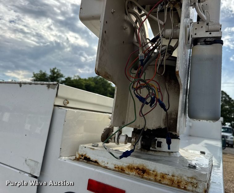 image for item EN4586 2003 Ford F450 Super Duty XL utility / service truck