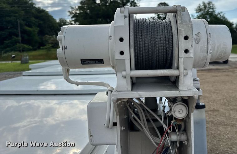 image for item EN4586 2003 Ford F450 Super Duty XL utility / service truck