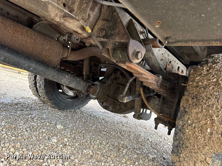 image for item EN4586 2003 Ford F450 Super Duty XL utility / service truck