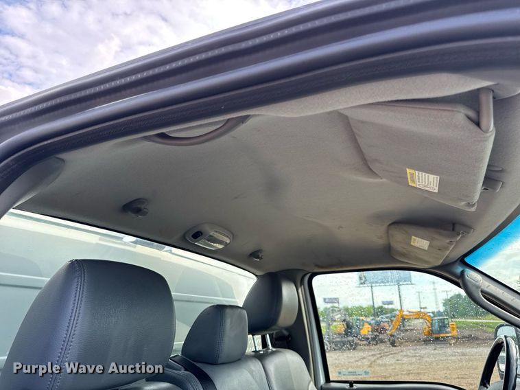 image for item EN4586 2003 Ford F450 Super Duty XL utility / service truck