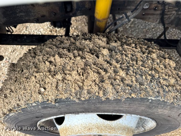 image for item EN4586 2003 Ford F450 Super Duty XL utility / service truck