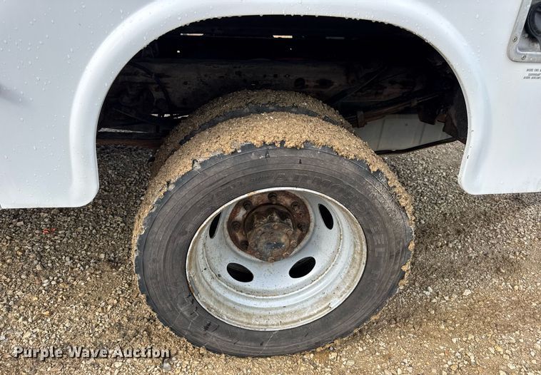 image for item EN4586 2003 Ford F450 Super Duty XL utility / service truck