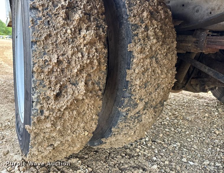 image for item EN4586 2003 Ford F450 Super Duty XL utility / service truck