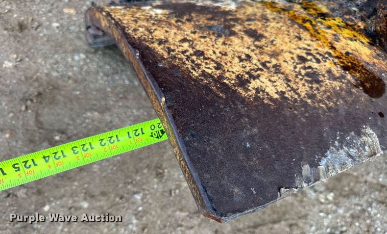 image for item EN4587 2009 International 7500 WorkStar dump truck