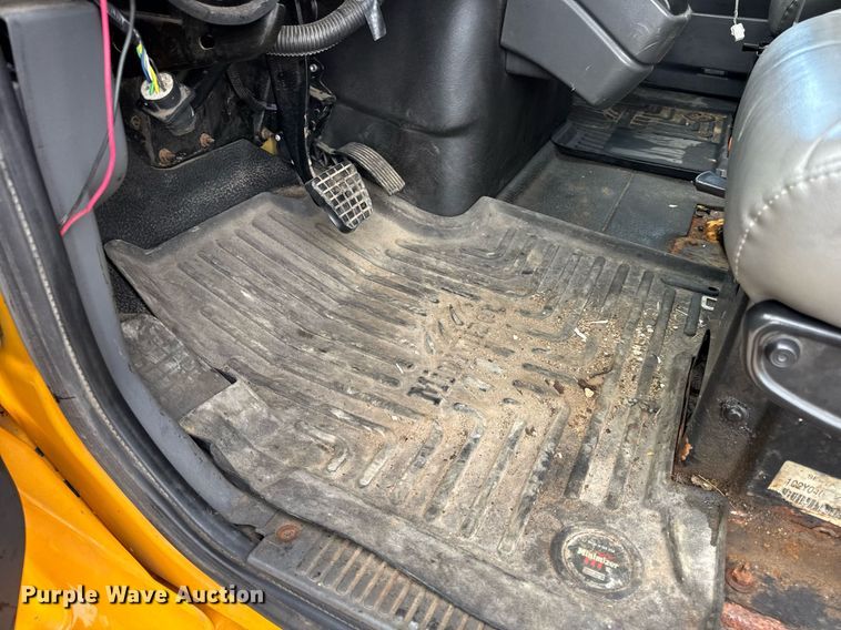 image for item EN4587 2009 International 7500 WorkStar dump truck