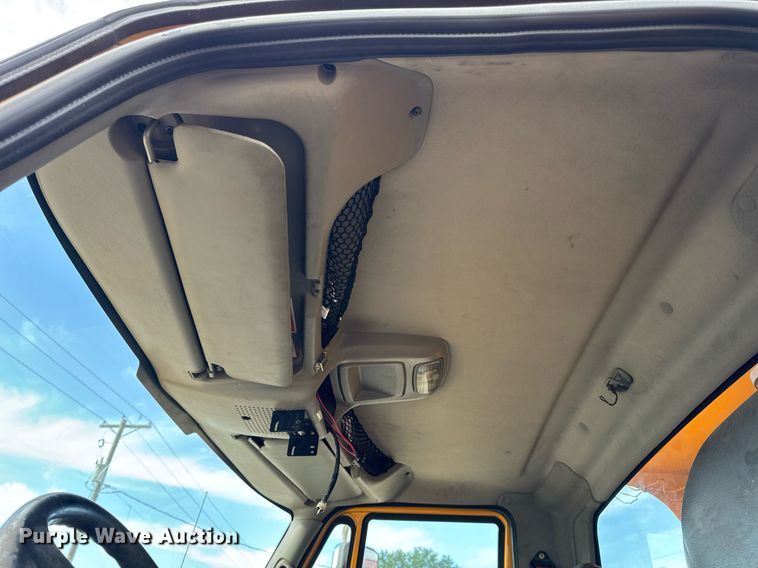 image for item EN4587 2009 International 7500 WorkStar dump truck