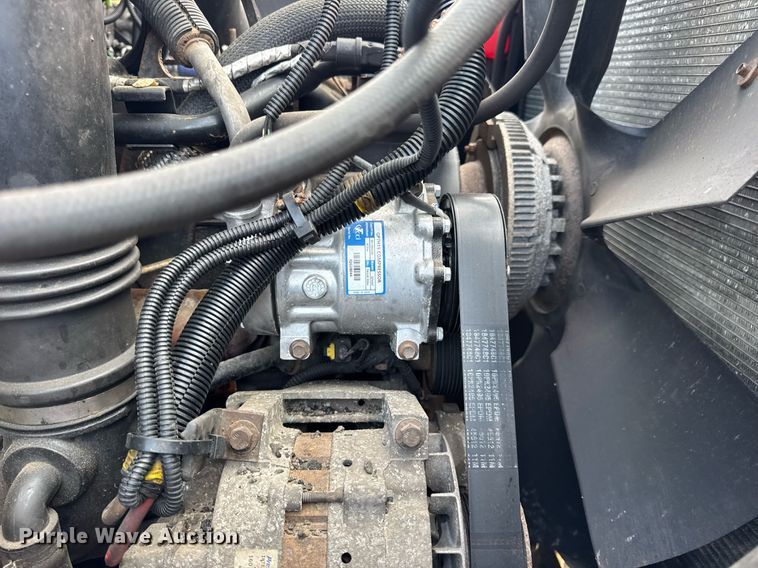 image for item EN4587 2009 International 7500 WorkStar dump truck