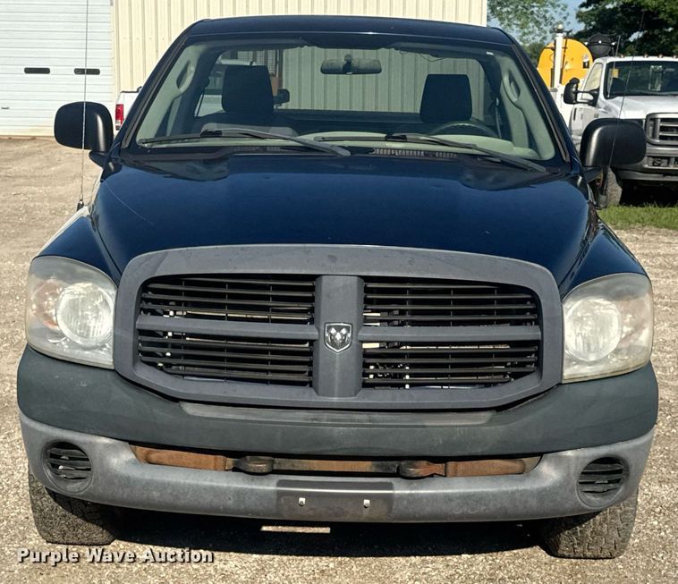 image for item EN4596 2008 Dodge Ram 1500 pickup truck