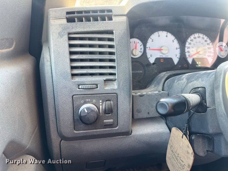 image for item EN4596 2008 Dodge Ram 1500 pickup truck