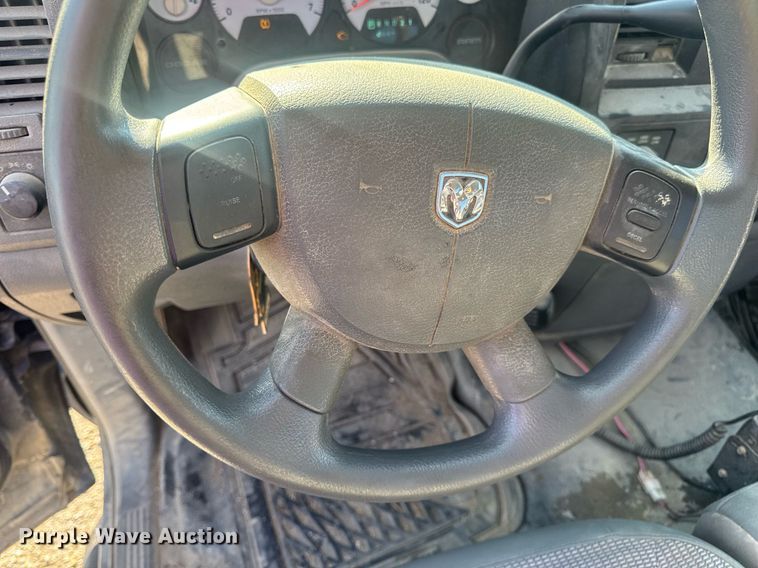 image for item EN4596 2008 Dodge Ram 1500 pickup truck