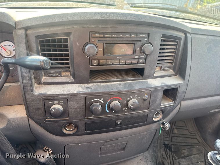 image for item EN4596 2008 Dodge Ram 1500 pickup truck