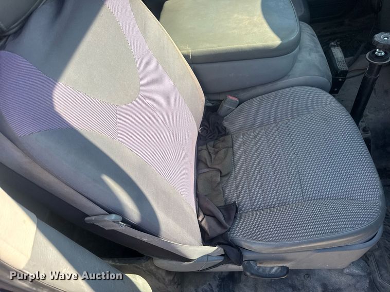 image for item EN4596 2008 Dodge Ram 1500 pickup truck