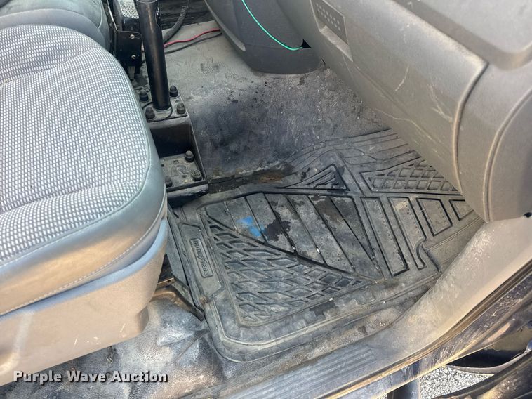 image for item EN4596 2008 Dodge Ram 1500 pickup truck