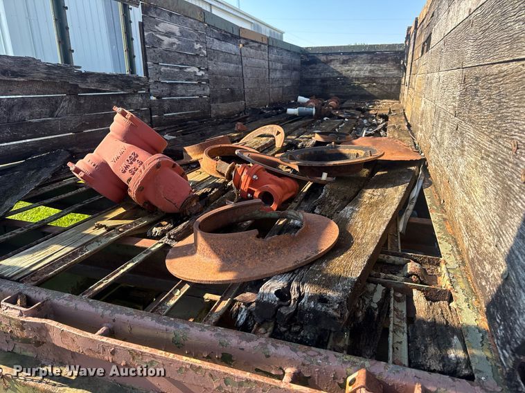 image for item EN4597 1957 Dorsey  flatbed trailer