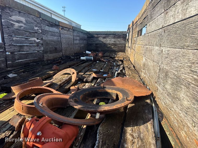 image for item EN4597 1957 Dorsey  flatbed trailer