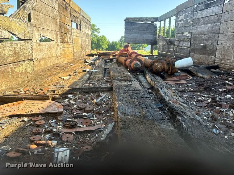 image for item EN4597 1957 Dorsey  flatbed trailer