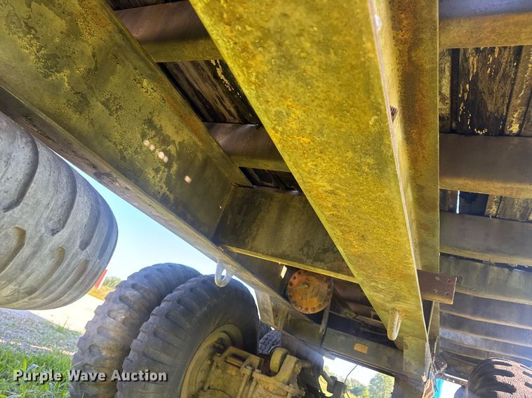 image for item EN4597 1957 Dorsey  flatbed trailer